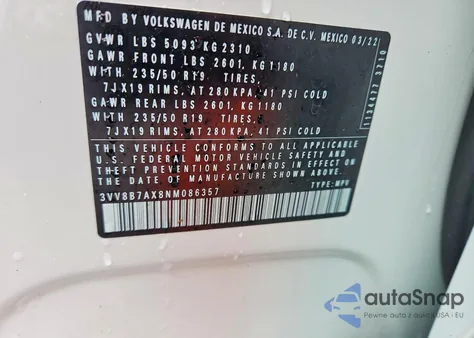 2022 Volkswagen Tiguan Se R-Line Black z USA, uszkodzony, nr VIN 3VV8B7AX8NM086357